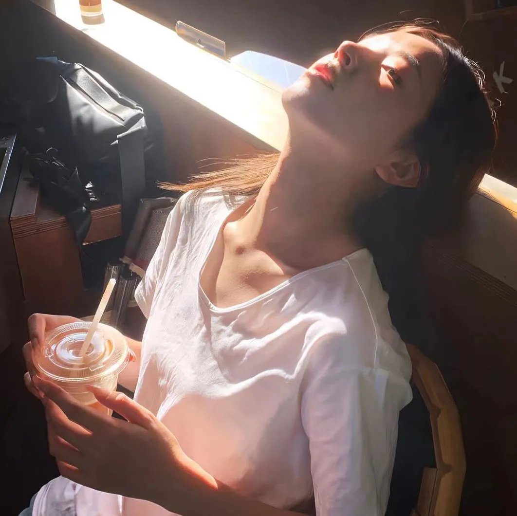 女兵报到